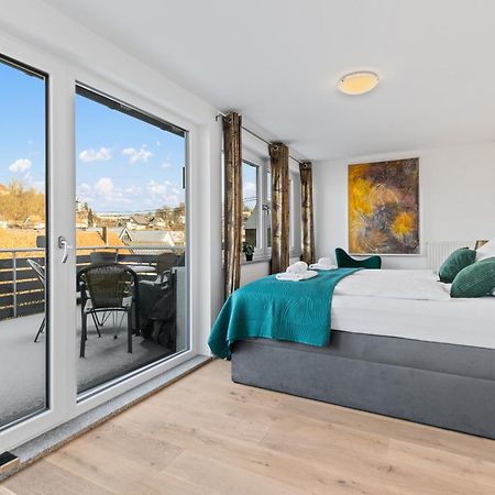 Goldcream Suites - Modern - Netflix - Free Parking Guenzburg Exterior photo