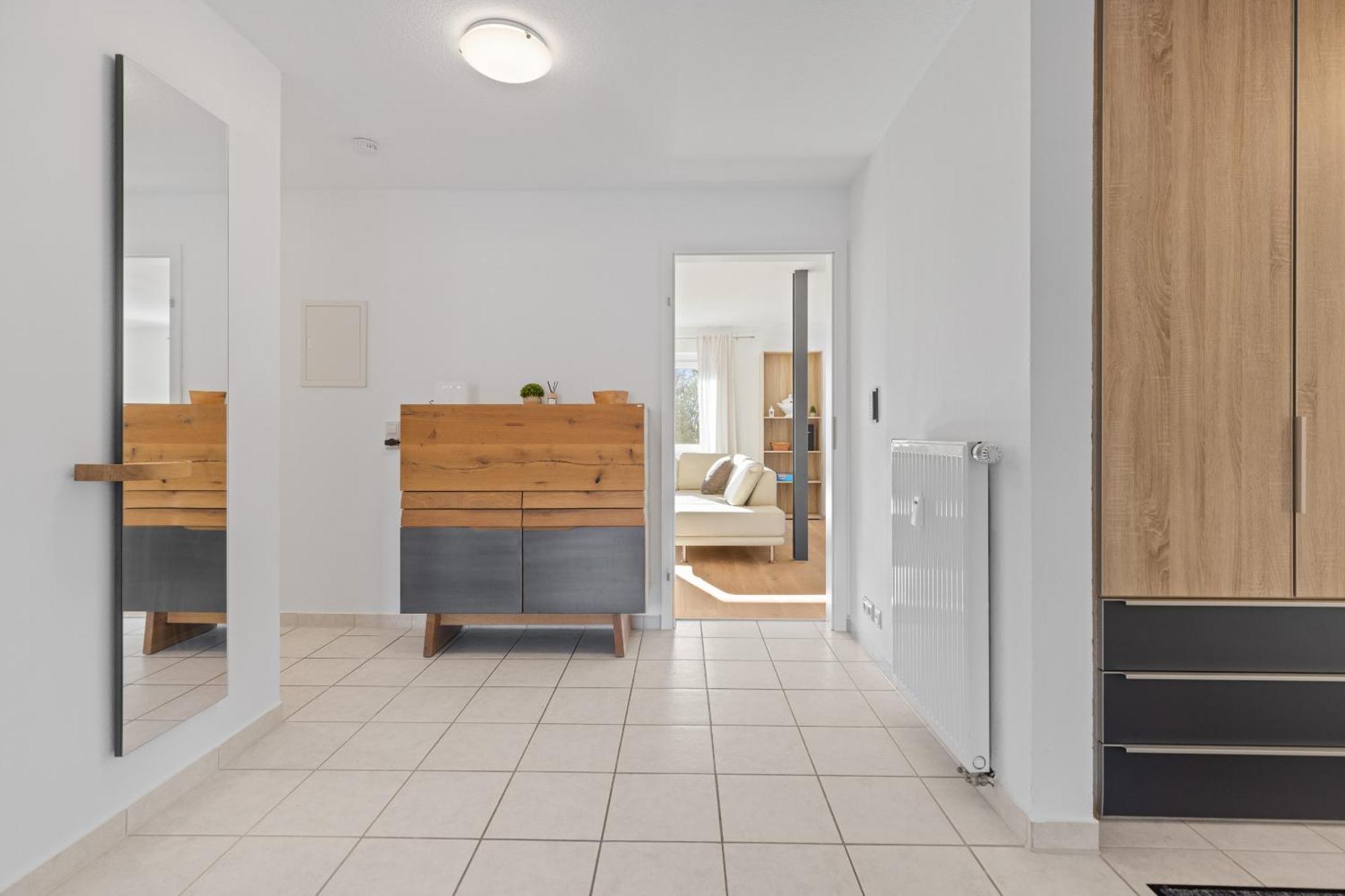 Goldcream Suites - Modern - Netflix - Free Parking Guenzburg Exterior photo